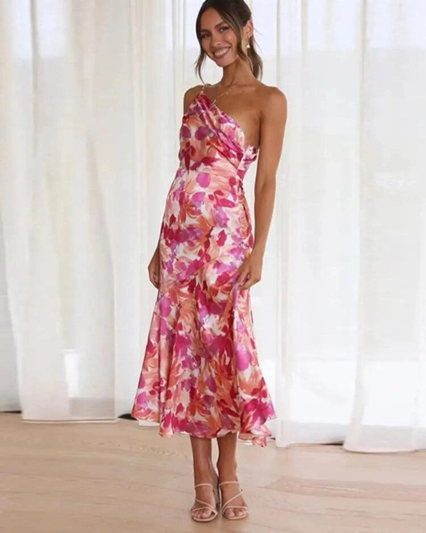 Alice | Asymmetrisches Maxikleid mit floralem Muster für Damen