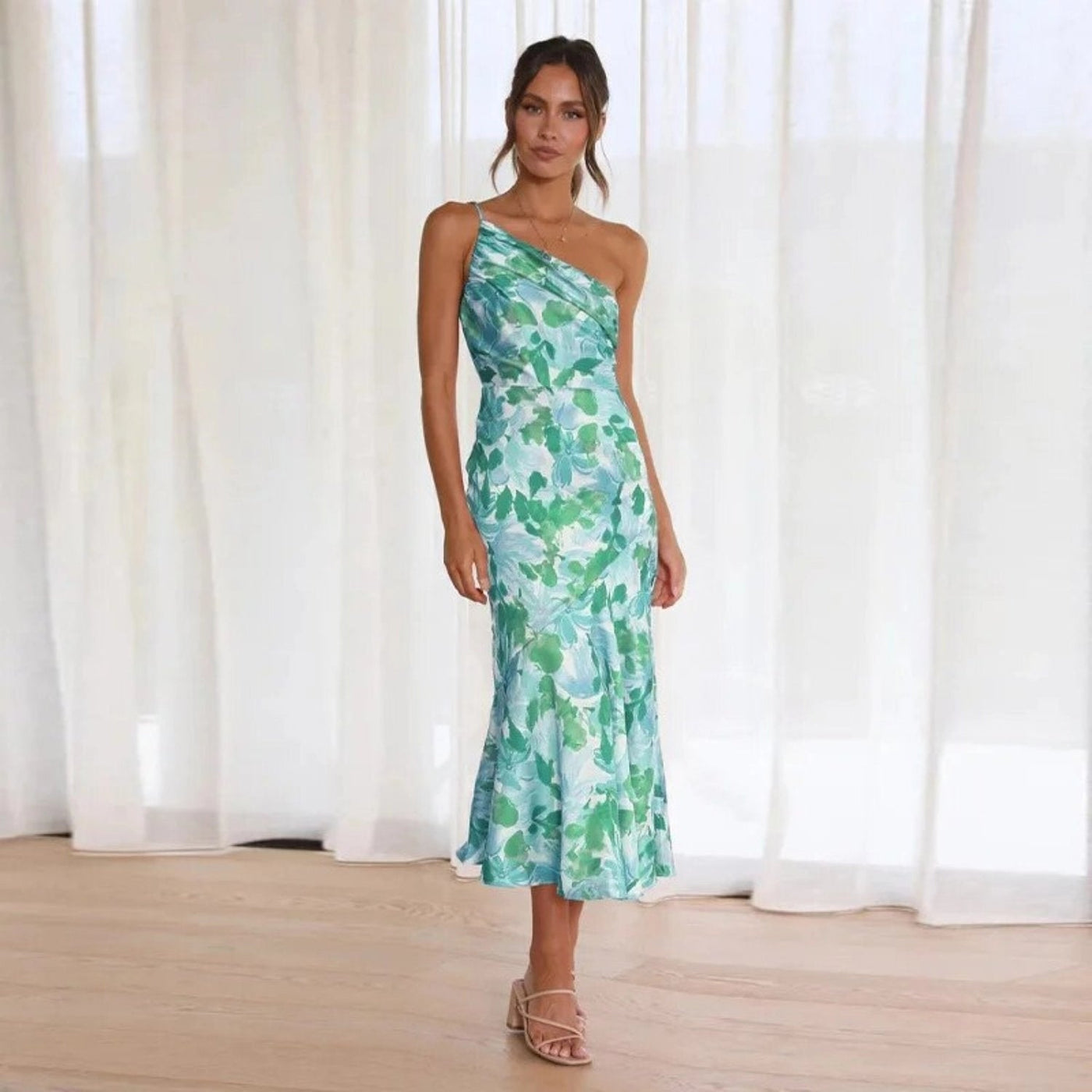 Alice | Asymmetrisches Maxikleid mit floralem Muster für Damen